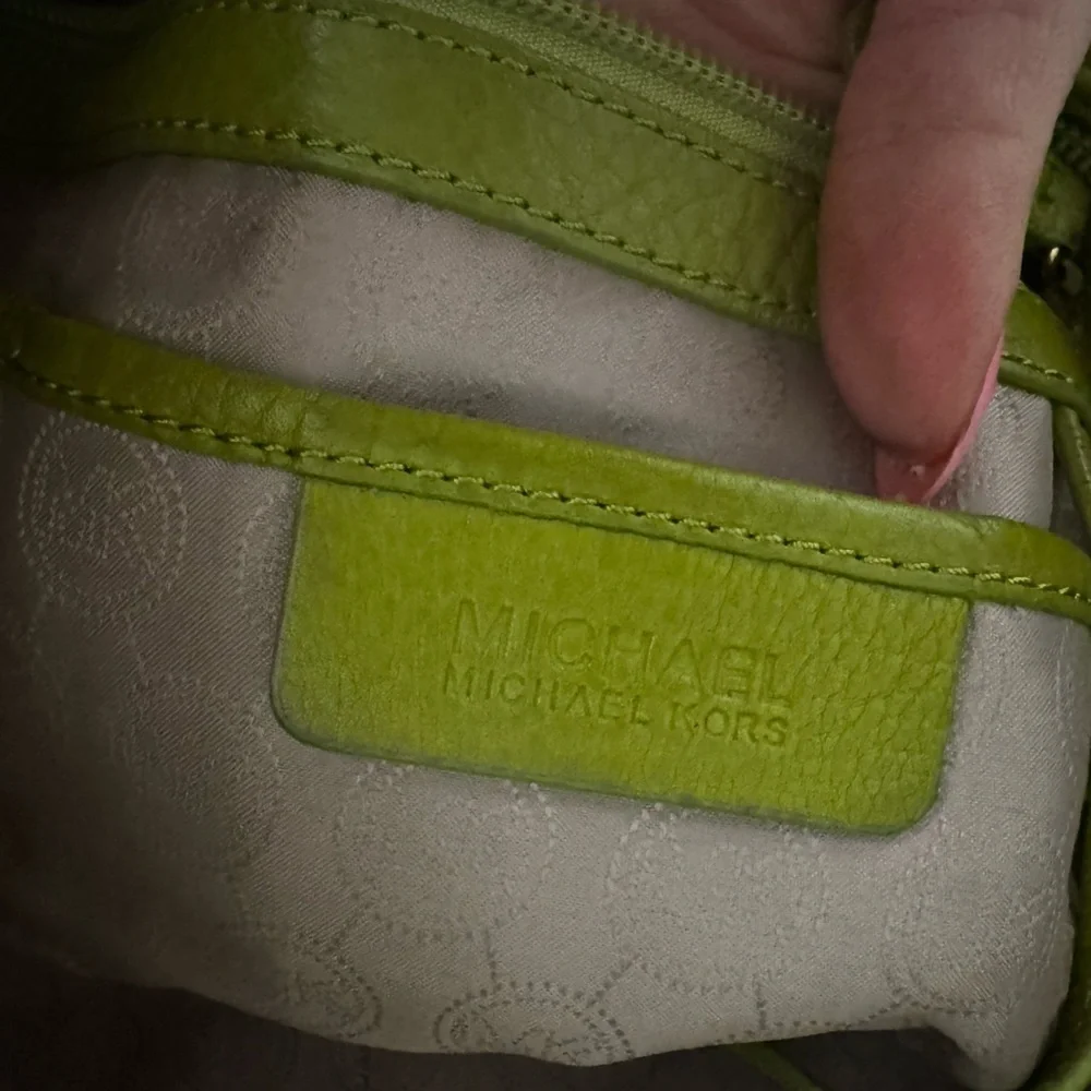 Michael Kors Gilmore East West Green Pebbled Leather Tote Bag Some Outer Wear